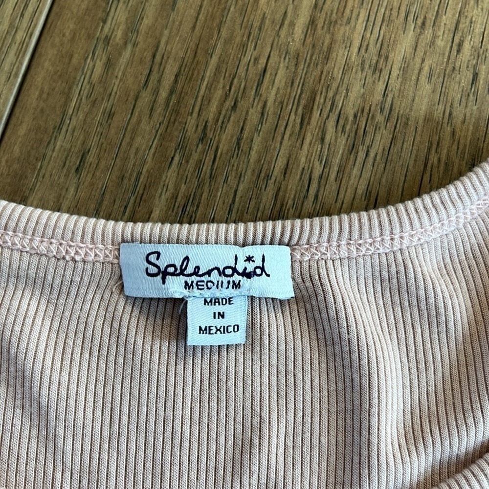SPLENDID | The Classic Long Sleeve Tee in tan, size medium - Picture 2 of 4